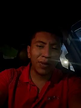 Snapshot of maruquint28 chatting on 13, 11, 2025 maruquint28 online show from 13, 11, 2025