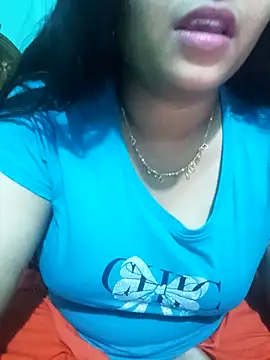 Snapshot of Chadni19 chatting on 6, 2, 2026 Chadni19 online show from 6, 2, 2026