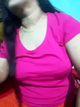 Snapshot of Chadni19 chatting on 7, 2, 2026 Chadni19 online show from 7, 2, 2026