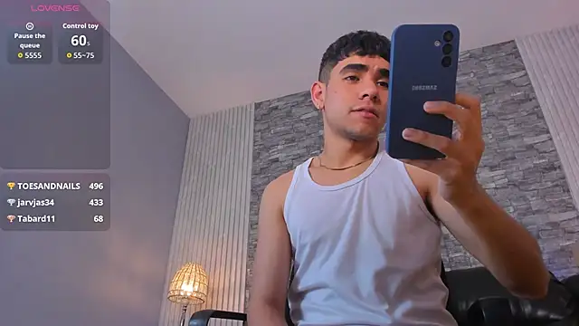 zack joness18 online show from 13, 11, 2025