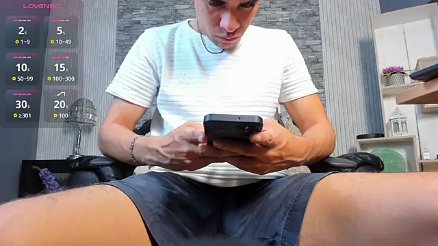 zack joness18 online show from 20, 3, 2026