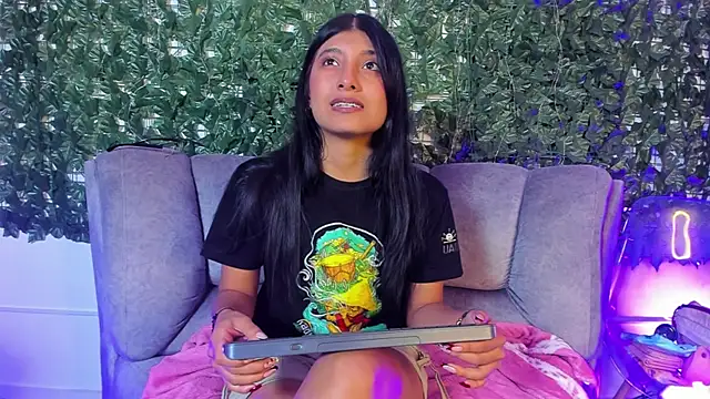Snapshot of YeseniaRodriguez3 chatting on 30, 6, 2026 YeseniaRodriguez3 online show from 30, 6, 2026
