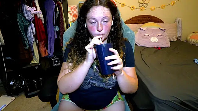 sugasunny04 online show from 17, 5, 2026