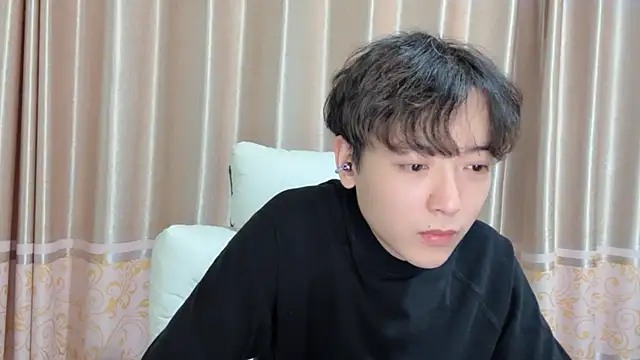 Snapshot of xiaoxiao1025 chatting on 29, 10, 2025 xiaoxiao1025 online show from 29, 10, 2025