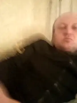 Snapshot of kencoo19 chatting on 4, 3, 2026 kencoo19 online show from 4, 3, 2026