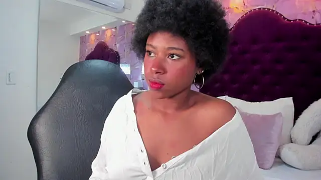 violeta ruizz online show from 23, 11, 2025