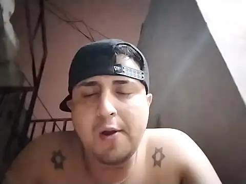 Snapshot of Mrandreuw chatting on 27, 10, 2025 Mrandreuw online show from 27, 10, 2025