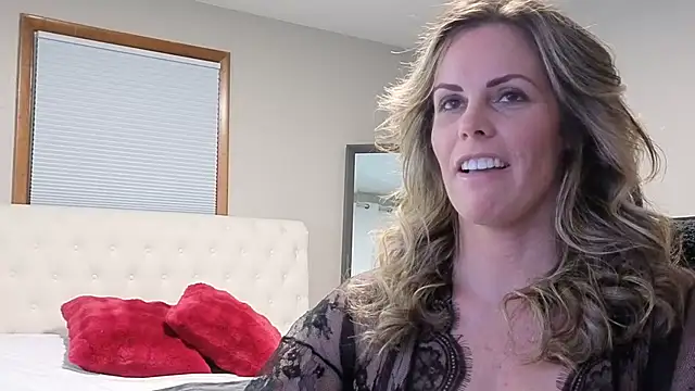 Snapshot of Koralynn_777 chatting on 6, 2, 2026 Koralynn 777 online show from 6, 2, 2026