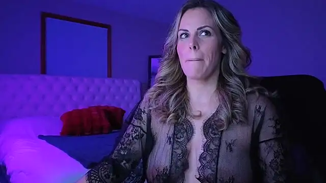 Snapshot of Koralynn_777 chatting on 10, 2, 2026 Koralynn 777 online show from 10, 2, 2026