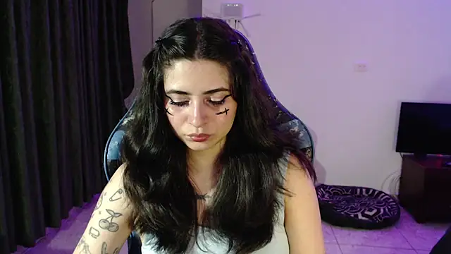 Snapshot of Annagoth_ chatting on 23, 6, 2026 Annagoth online show from 23, 6, 2026