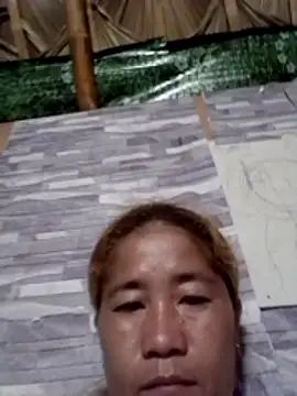 Snapshot of CreamyLhady_88 chatting on 21, 11, 2025 CreamyLhady 88 online show from 21, 11, 2025