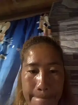 Snapshot of CreamyLhady_88 chatting on 30, 11, 2025 CreamyLhady 88 online show from 30, 11, 2025