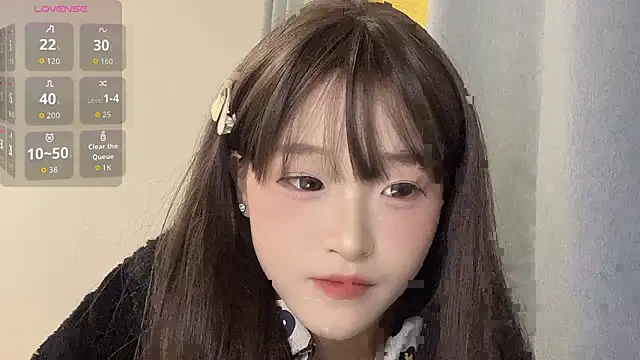 Snapshot of Xiaoqing61 chatting on 10, 11, 2025 Xiaoqing61 online show from 10, 11, 2025