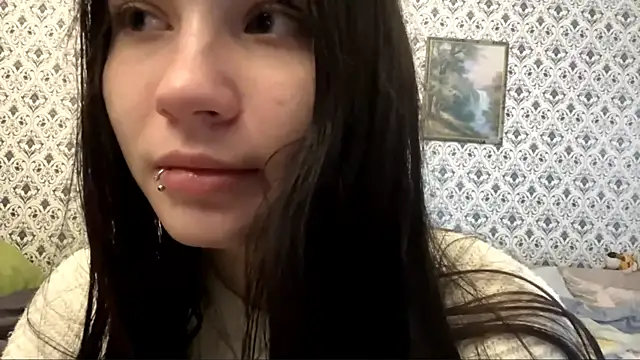 Snapshot of SofiaDreams09 chatting on 21, 12, 2025 SofiaDreams09 online show from 21, 12, 2025