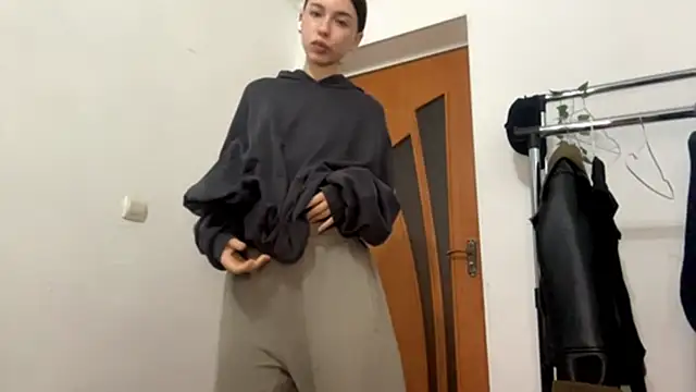 LilithFlamey online show from 29, 10, 2025