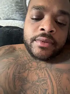 Snapshot of landongordon145 chatting on 1, 11, 2025 landongordon145 online show from 1, 11, 2025