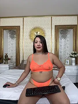 Snapshot of Hannahpradaa_ chatting on 4, 11, 2025 Hannahpradaa online show from 4, 11, 2025