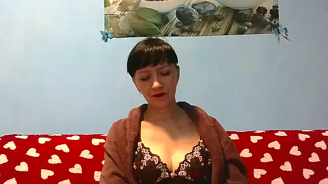 Snapshot of IffetLove42 chatting on 24, 4, 2026 IffetLove42 online show from 24, 4, 2026