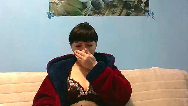 Snapshot of IffetLove42 chatting on 13, 5, 2026 IffetLove42 online show from 13, 5, 2026