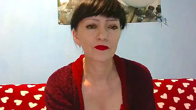 Snapshot of IffetLove42 chatting on 28, 5, 2026 IffetLove42 online show from 28, 5, 2026