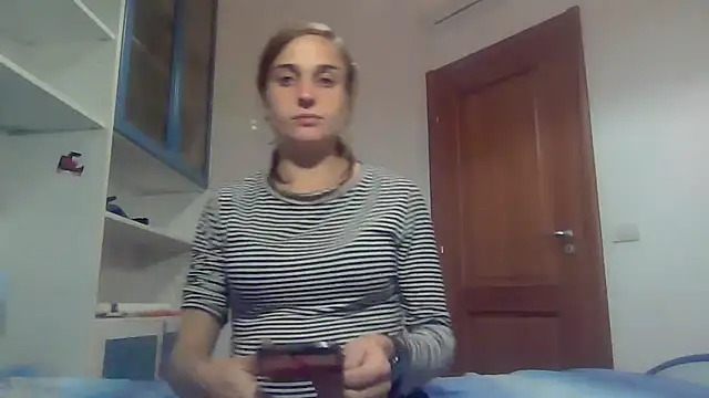 Snapshot of SinnEmily chatting on 20, 11, 2025 SinnEmily online show from 20, 11, 2025