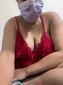 Snapshot of WildNour chatting on 10, 2, 2026 WildNour online show from 10, 2, 2026