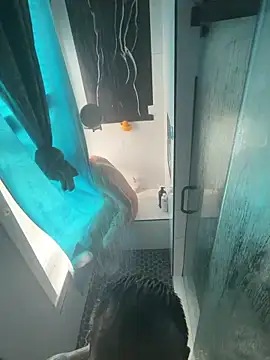 Snapshot of FunboyRockstar01 chatting on 5, 4, 2026 FunboyRockstar01 online show from 5, 4, 2026