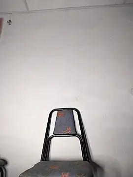 Snapshot of Alex_Sweeting chatting on 28, 10, 2025 Alex Sweeting online show from 28, 10, 2025