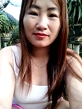 emini-xx online show from 10, 4, 2026