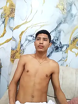 Snapshot of damian_fort1 chatting on 1, 11, 2025 damian fort1 online show from 1, 11, 2025