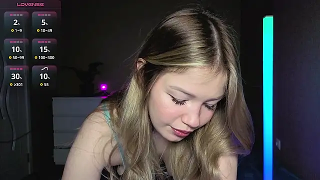 Snapshot of pawsclawss chatting on 2, 3, 2026 pawsclawss online show from 2, 3, 2026