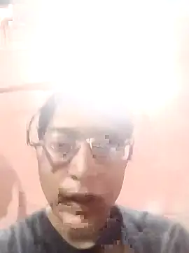 Snapshot of its-Hazel chatting on 10, 11, 2025 its-Hazel online show from 10, 11, 2025