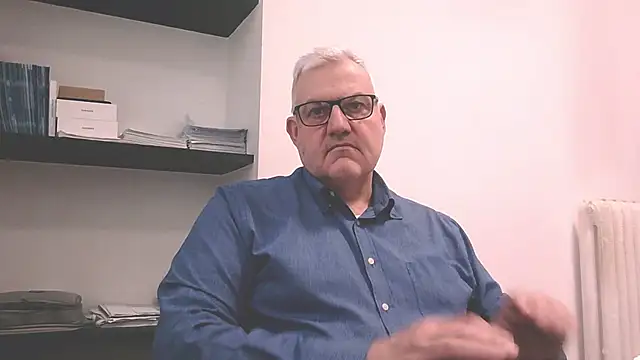 Diegoriv71 online show from 10, 3, 2026