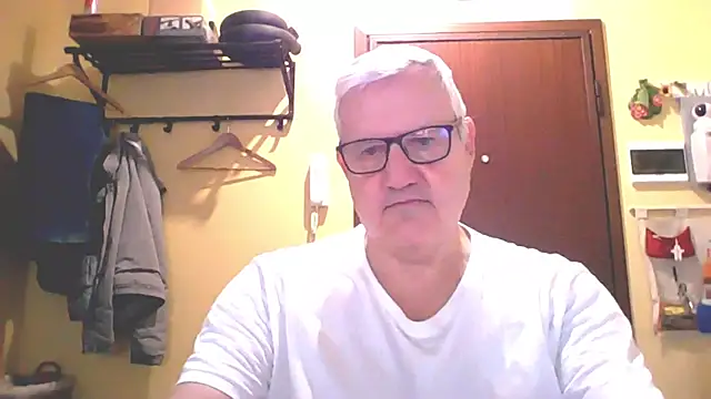 Diegoriv71 online show from 17, 4, 2026