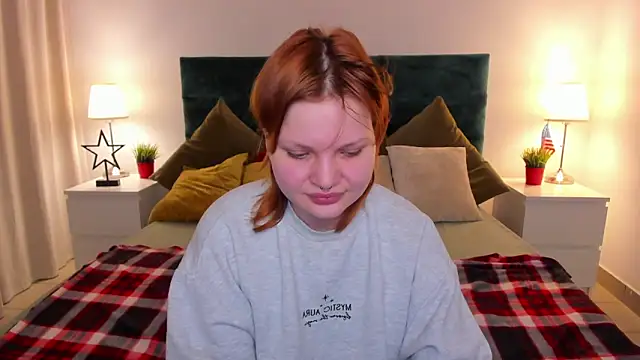 babyyullii online show from 3, 3, 2026