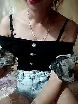 Em xinh01 online show from 13, 11, 2025