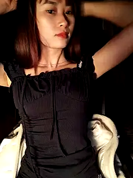 Em xinh01 online show from 9, 2, 2026