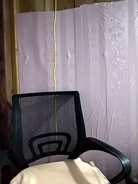 Em xinh01 online show from 14, 4, 2026