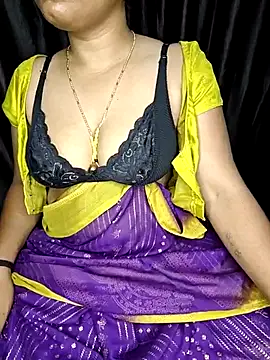 shreyareddy99 online show from 4, 2, 2026