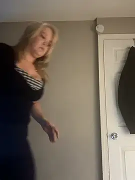 SilverSeductress online show from 19, 1, 2026