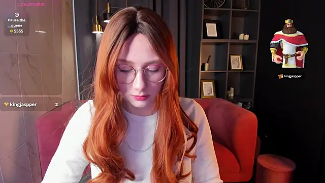 Snapshot of Liana_Ln chatting on 6, 11, 2025 Liana Ln online show from 6, 11, 2025