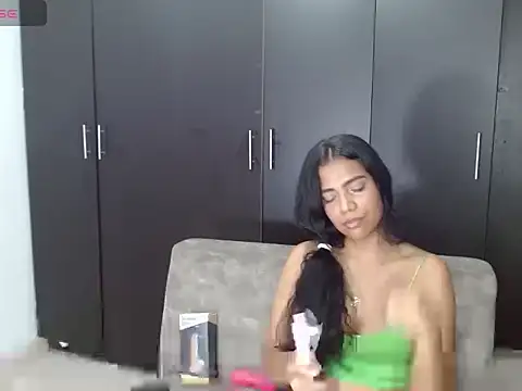 NandyKiss online show from 12, 11, 2025