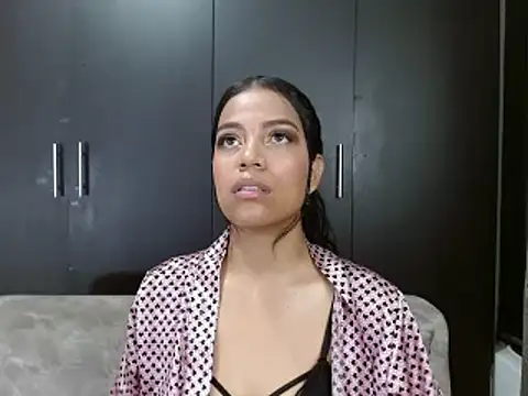 NandyKiss online show from 23, 11, 2025