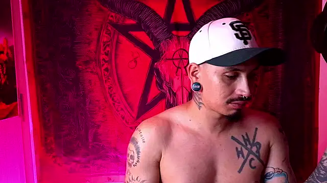 Snapshot of mateos6_6 chatting on 17, 6, 2026 mateos6 6 online show from 17, 6, 2026