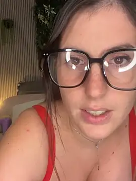 Snapshot of MysteryGirl__ chatting on 28, 10, 2025 MysteryGirl   online show from 28, 10, 2025