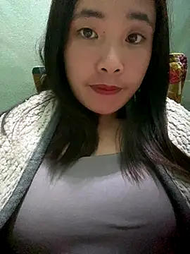 Snapshot of Elysia-007 chatting on 12, 11, 2025 Elysia-007 online show from 12, 11, 2025