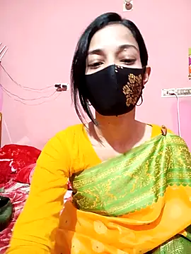 Green LaDY66 online show from 5, 4, 2026