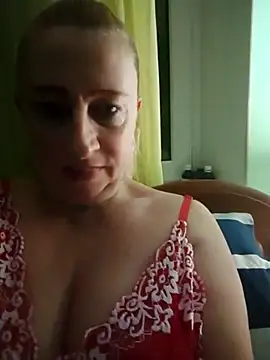 Snapshot of Esenia505 chatting on 30, 10, 2025 Esenia505 online show from 30, 10, 2025