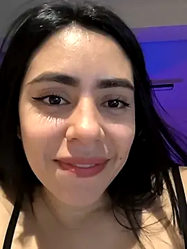 Sara-215 online show from 17, 12, 2025