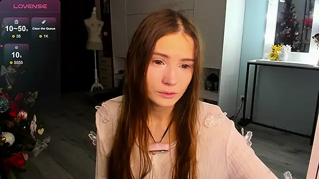 Hana Flo  online show from 22, 12, 2025